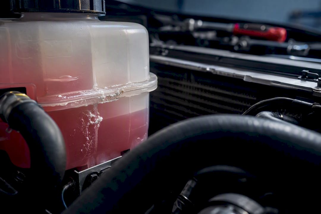 Vase d’expansion avec niveau de liquide bas