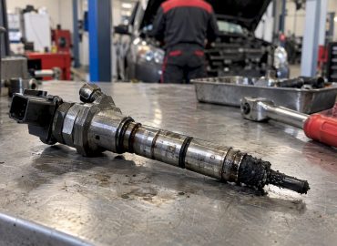 1791367916306_Injecteur-diesel-depose-avec-nez-encrasse Injecteur diesel retiré avec embout encrassé