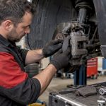 Changement des plaquettes de frein : quand, comment et à quel prix