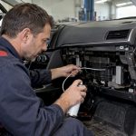 Désinfection de la climatisation de voiture : méthode et fréquence
